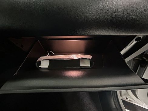 Used 2022 Kia Sorento S image 28