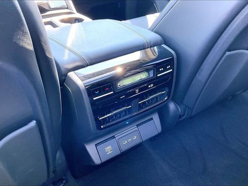 Certified 2026 Acura MDX FWD w/ Technology Package image 30