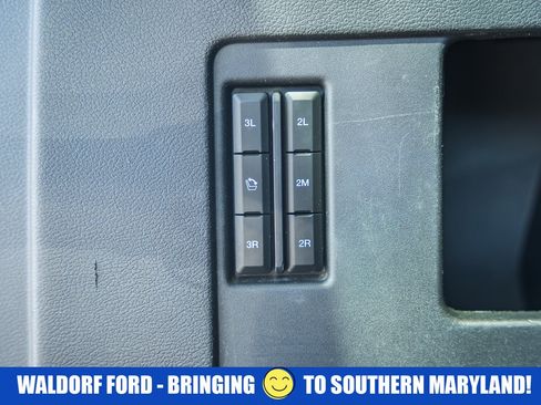 Used 2024 Ford Expedition Max XLT image 12