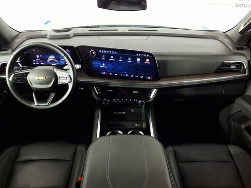 Used 2025 Chevrolet Tahoe LT AWD/4WD image 13