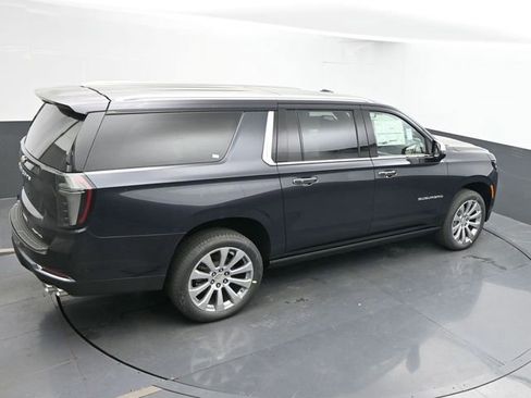 New 2026 Chevrolet Suburban High Country image 49