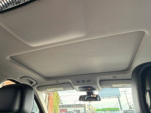 Used 2013 BMW 528i xDrive Sedan image 26