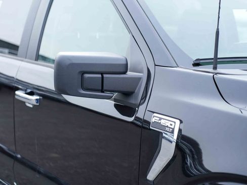 Used 2023 Ford F150 XLT w/ XTR Package image 9