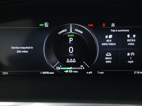 Used 2024 Jaguar I-PACE R-Dynamic HSE image 12