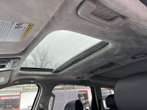 Used 2022 Kia Telluride SX w/ SX Prestige Package image 21