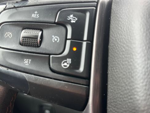 Used 2020 GMC Sierra 1500 AT4 w/ AT4 Premium Package image 22