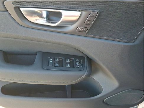 New 2026 Volvo XC60 B5 Plus w/ Protection Package Premier image 7