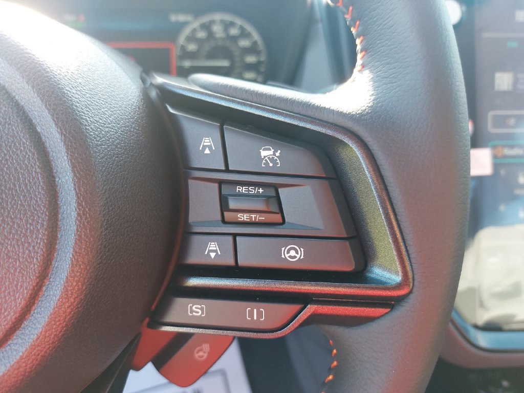 New 2026 Subaru Crosstrek 2.5i Limited AWD/4WD image 17