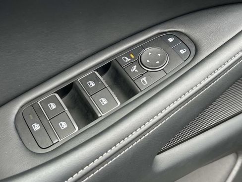 Certified 2025 INFINITI QX60 Pure image 19