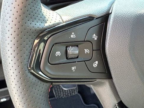 New 2026 Chevrolet TrailBlazer RS w/ Convenience Package FWD image 27