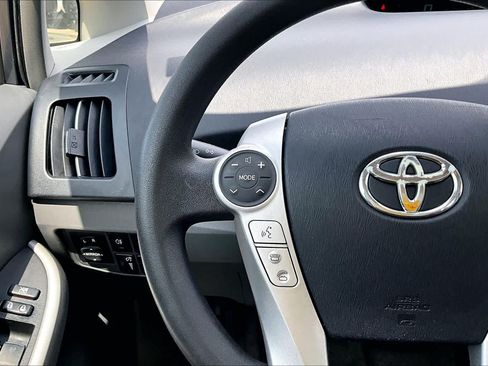 Used 2011 Toyota Prius Three FWD image 23