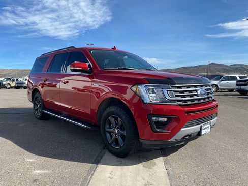Used 2020 Ford Expedition Max XLT w/ FX4 Off-Road Package image 16