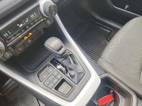 Used 2023 Toyota RAV4 XLE image 19