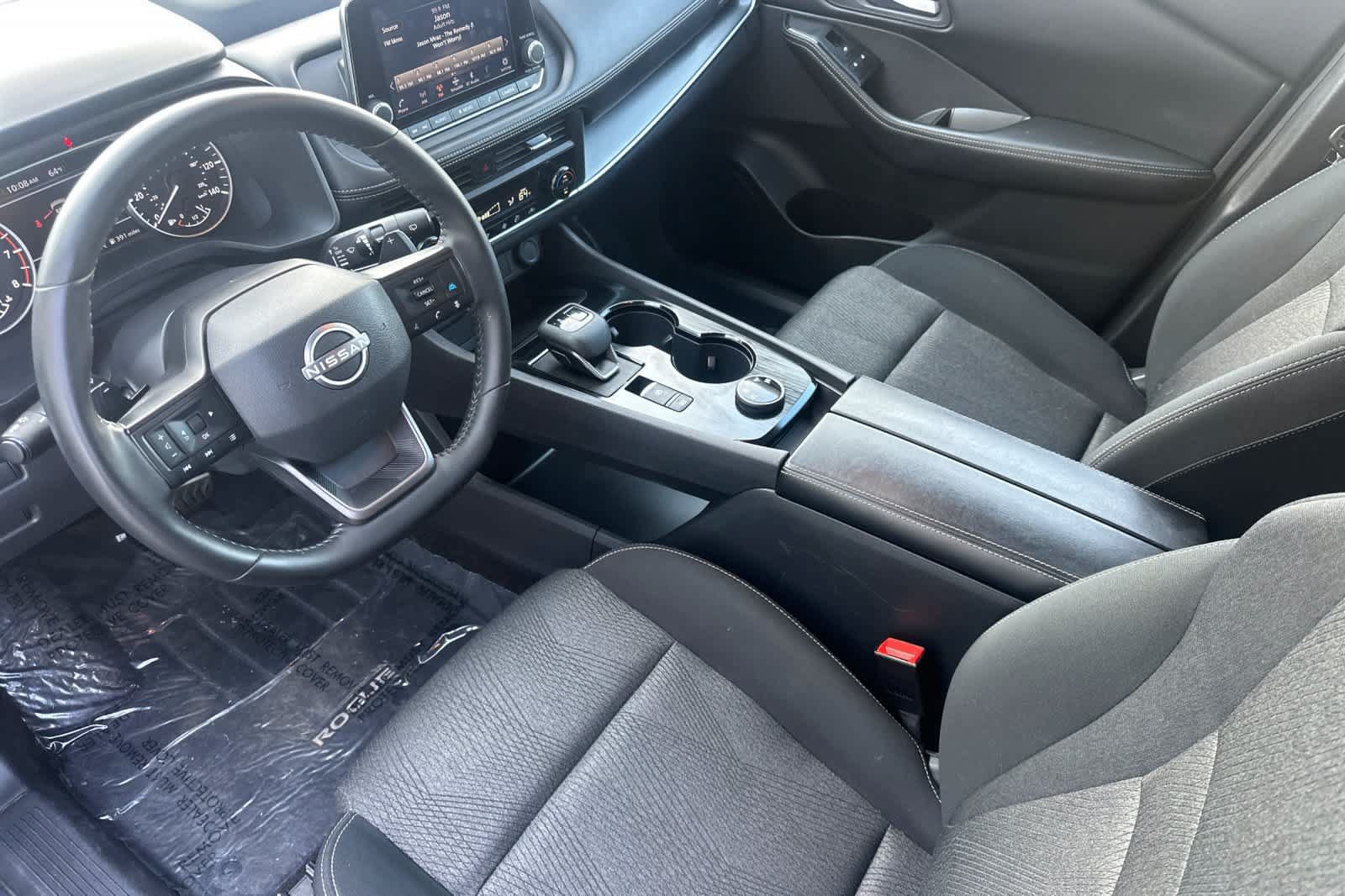 Used 2025 Nissan Rogue SV AWD/4WD image 11