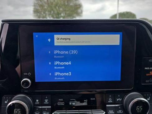 Used 2024 Toyota Highlander XSE image 22