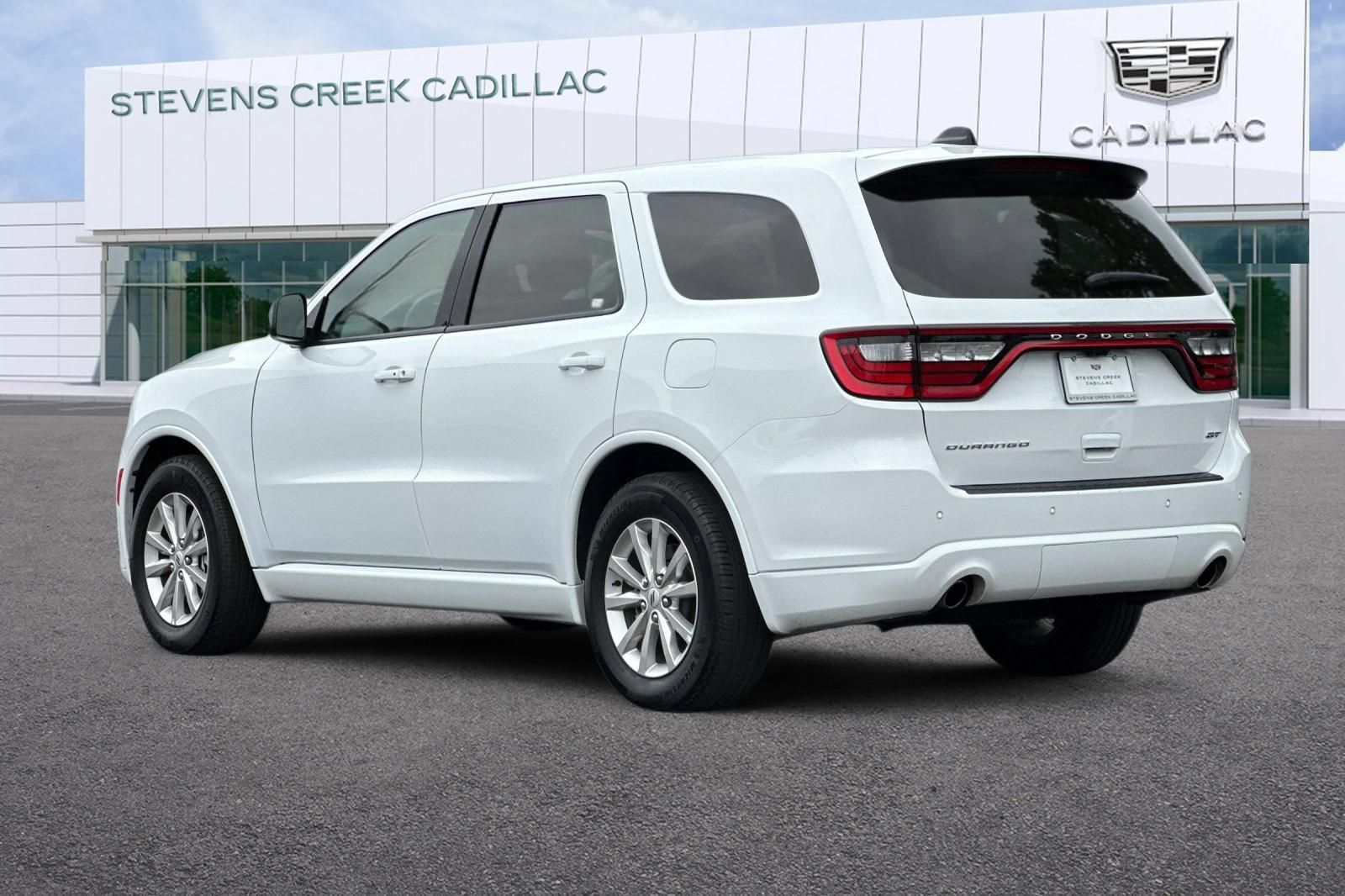 Used 2025 Dodge Durango GT RWD image 5