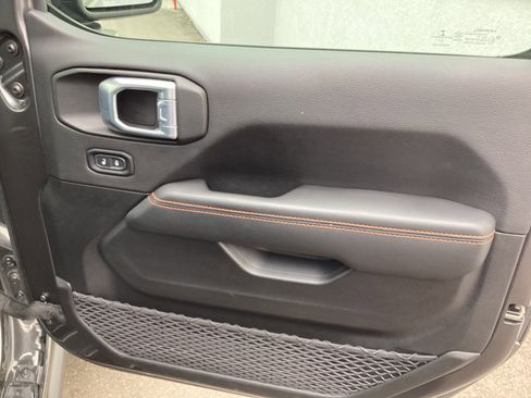 Used 2021 Jeep Gladiator Mojave image 19