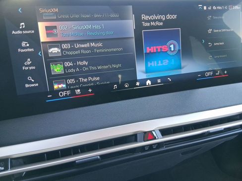 New 2026 BMW iX xDrive60 w/ Premium Package image 24