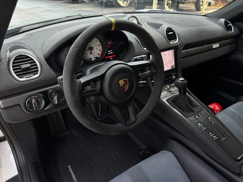 Used 2023 Porsche 718 Cayman GT4 RS image 14