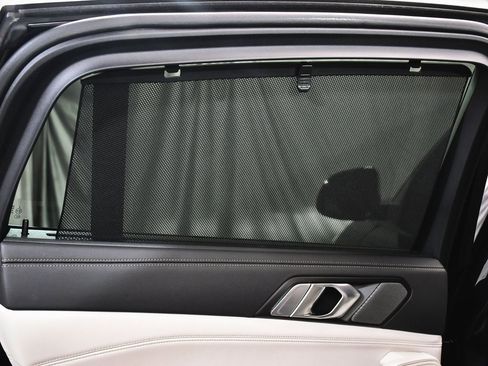 Used 2023 BMW X6 M50i w/ Executive Package image 13