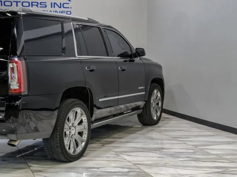 Used 2015 GMC Yukon Denali w/ Touring Package AWD/4WD image 14