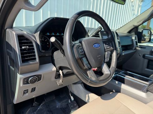 Used 2020 Ford F150 XLT w/ Equipment Group 302A Luxury AWD/4WD image 12