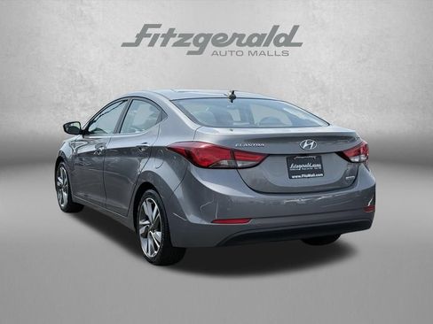 Used 2014 Hyundai Elantra Limited w/ Option Group 03 FWD image 6