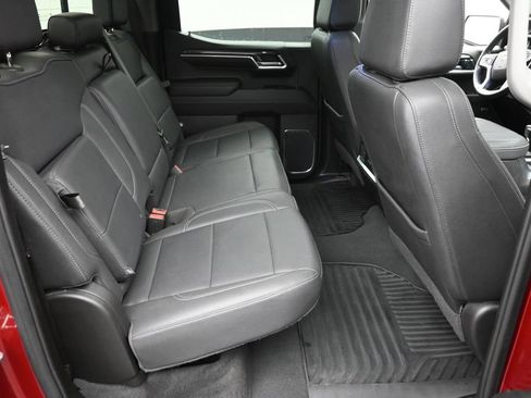 Used 2024 Chevrolet Silverado 1500 LTZ w/ LTZ Premium Package AWD/4WD image 10