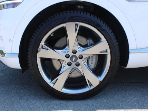 Used 2022 Genesis GV80 3.5T w/ Prestige Package 07 AWD/4WD image 36