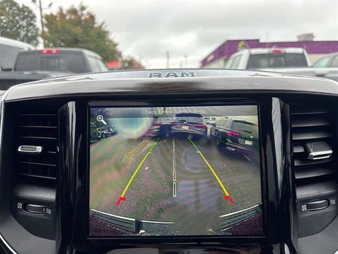 Used 2019 RAM 1500 Laramie image 22