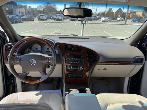 Used 2005 Buick Rendezvous CXL w/ CXL Preferred Equipment Group image 9