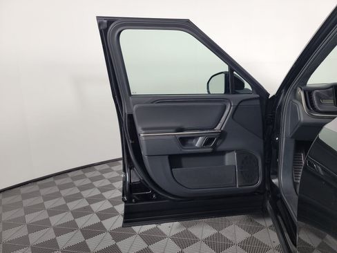 Used 2023 Rivian R1S Adventure AWD/4WD image 16