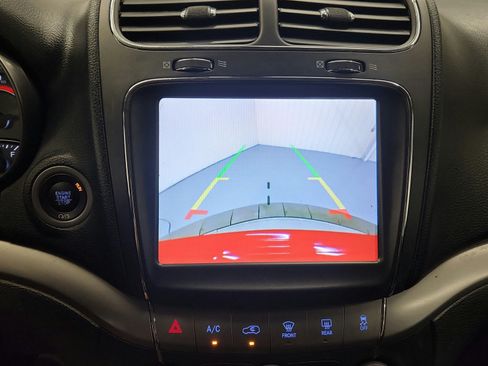 Used 2019 Dodge Journey Crossroad FWD image 31