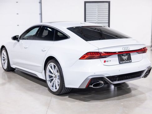 Used 2025 Audi RS 7 Performance w/ Executive Package AWD/4WD image 7