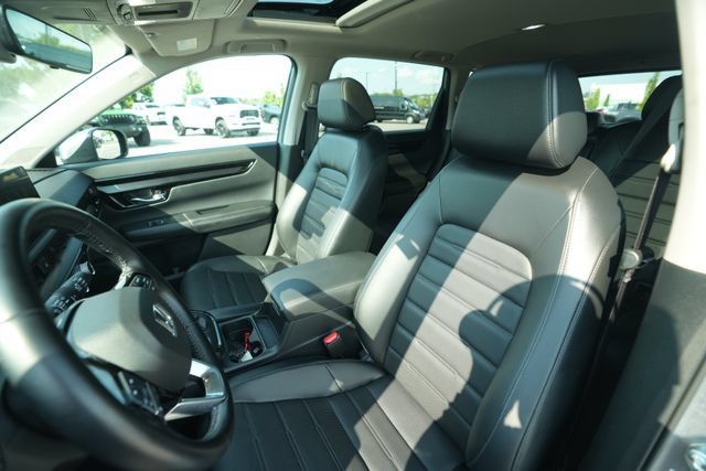 Used 2025 Honda CR-V EX-L image 42