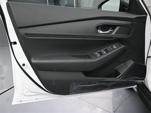 New 2025 Honda Accord SE image 3