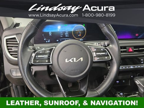 Used 2024 Kia Seltos SX w/ SX Sunroof Package AWD/4WD image 14