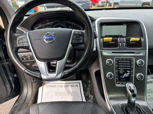 Used 2016 Volvo XC60 T5 Premier AWD/4WD image 16
