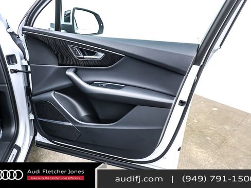 Used 2022 Audi Q7 2.0T Premium Plus w/ Premium Plus Package image 25