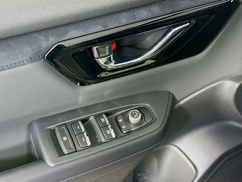 New 2025 Subaru Forester Limited image 17