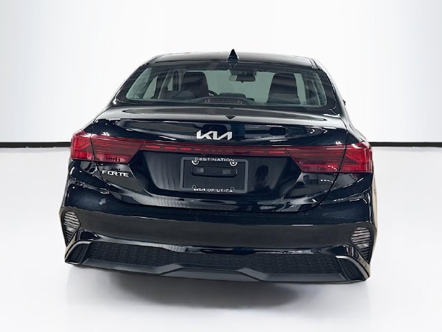 Certified 2023 Kia Forte LXS w/ LXS Technology Package FWD image 6