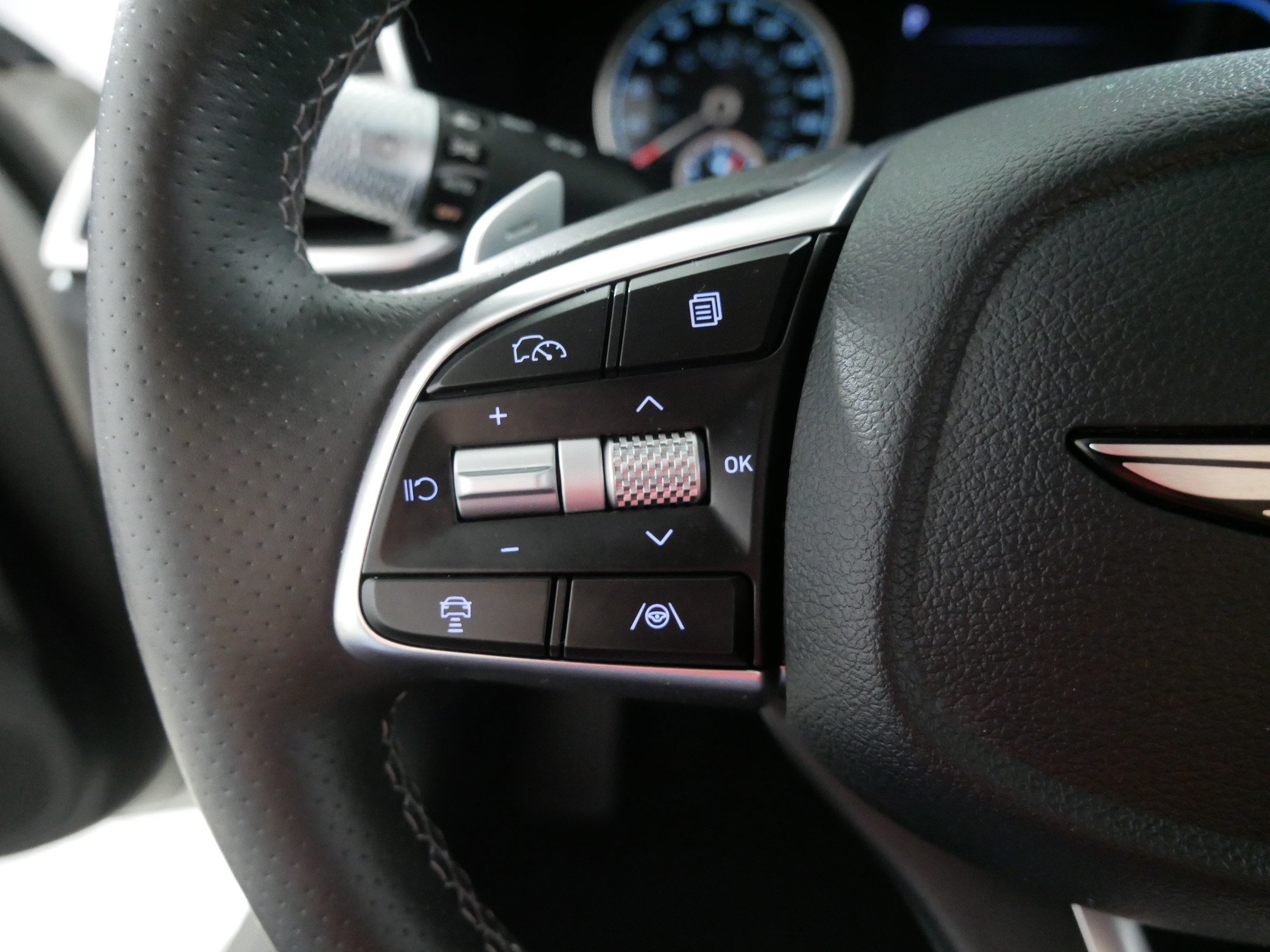 Certified 2026 Genesis G70 2.5T AWD/4WD image 27