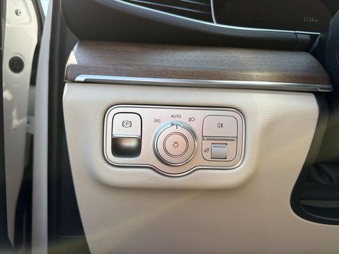 New 2026 Mercedes-Benz GLE 350 4MATIC image 17