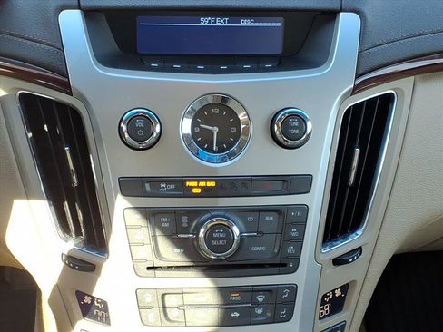 Used 2011 Cadillac CTS Luxury image 6