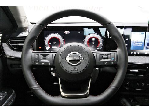 New 2026 Nissan Kicks SR w/ SR Premium Package image 13