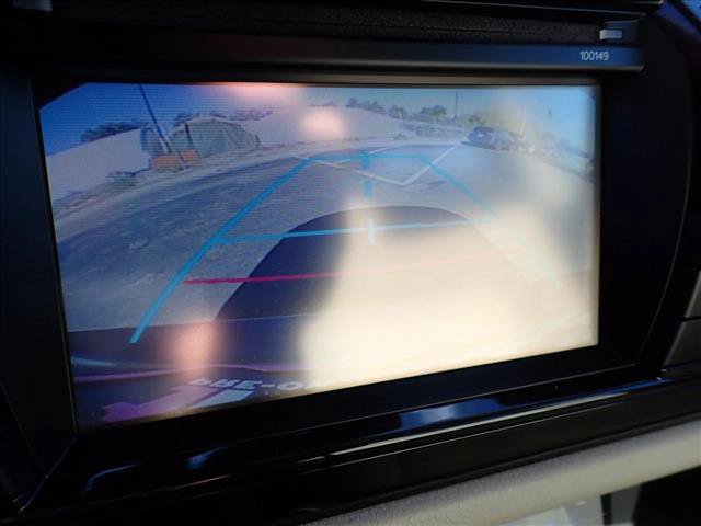 Used 2015 Toyota Corolla LE FWD image 18