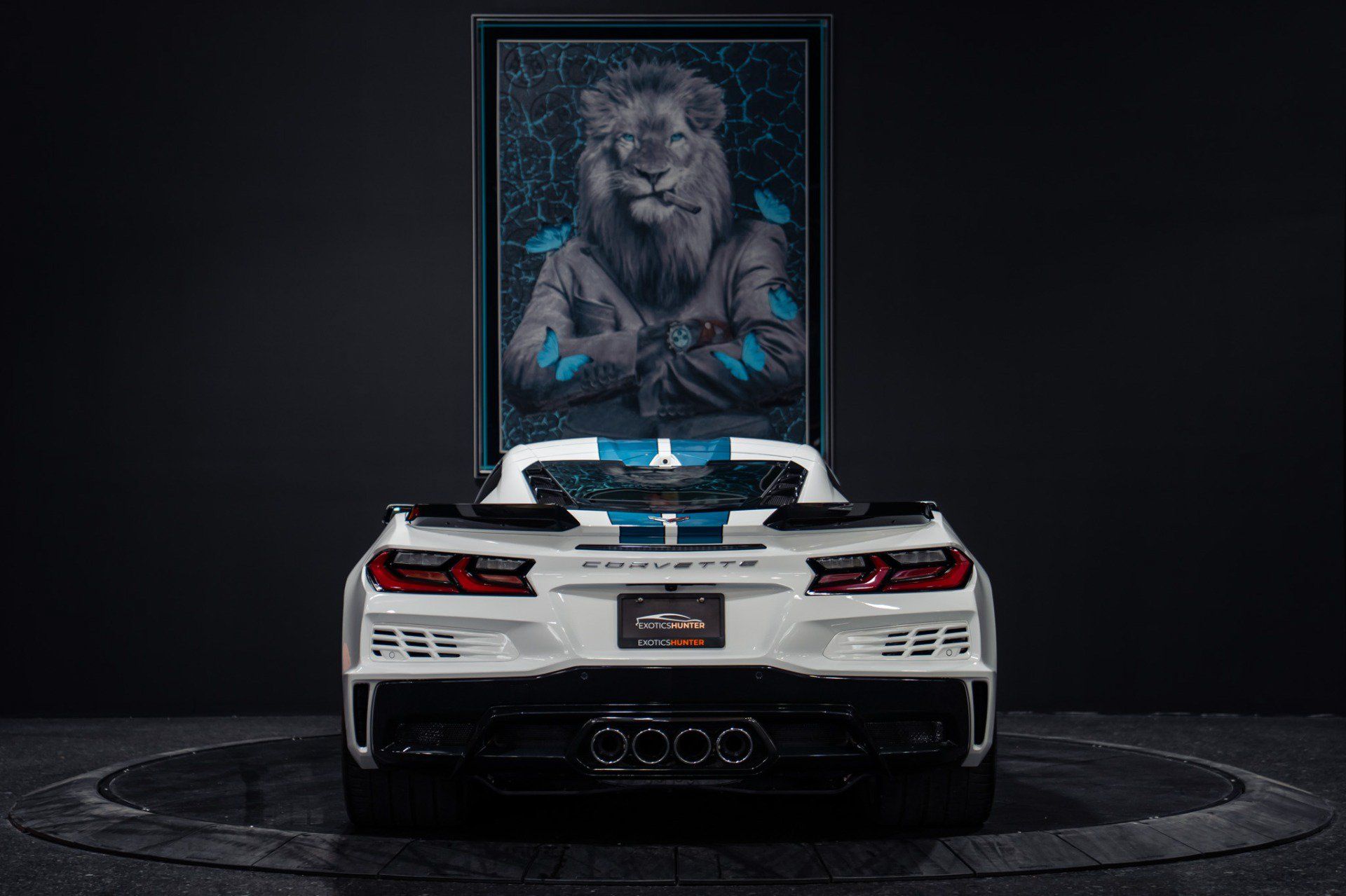 Used 2026 Chevrolet Corvette Z06 w/ Chrome Exterior Badge Package RWD image 59