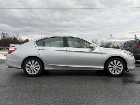Used 2015 Honda Accord EX-L image 4