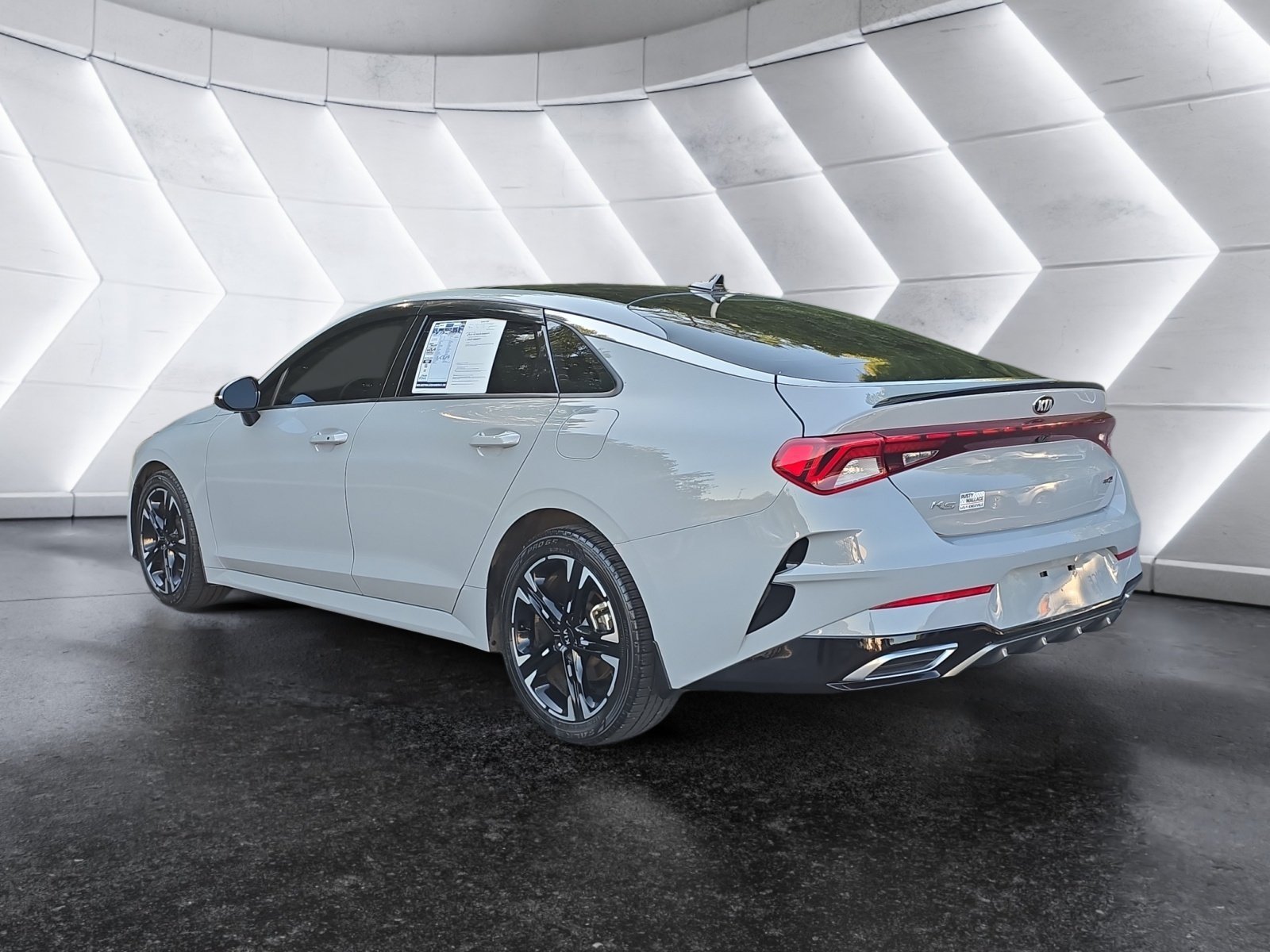 Used 2021 Kia K5 GT-Line w/ GT-Line FWD Premium Package image 3