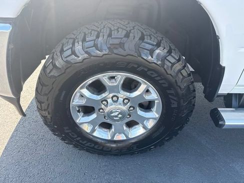 Used 2021 RAM 2500 Tradesman AWD/4WD image 9